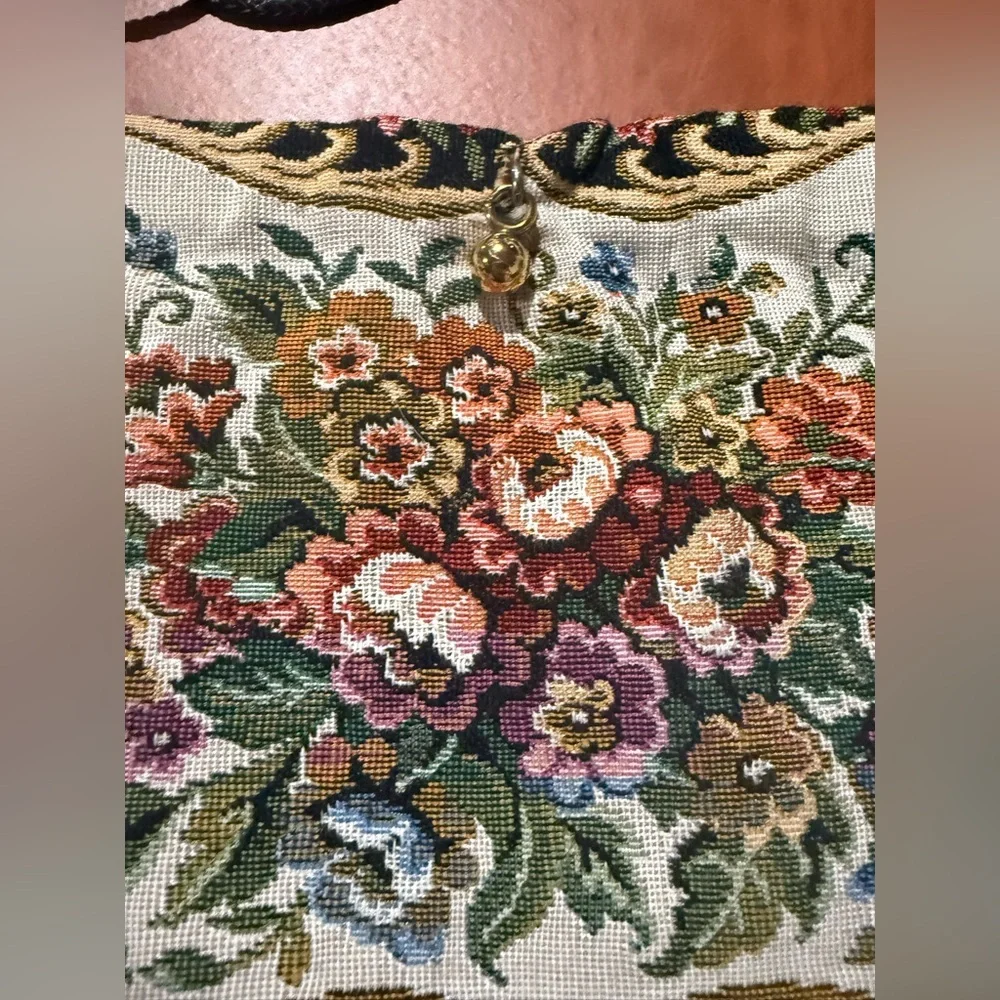 1950s Victorian Floral Tapestry Cocktail Crossbody Purse 7"X 5" VTG Macys NWT - Picture 3 of 5